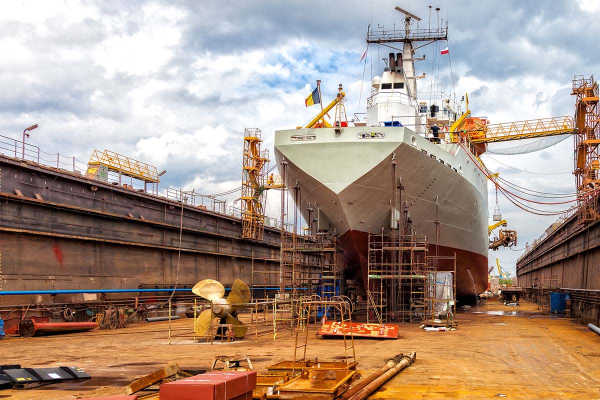 Welcome settlement against Vickers Shipbuilding for joiner working