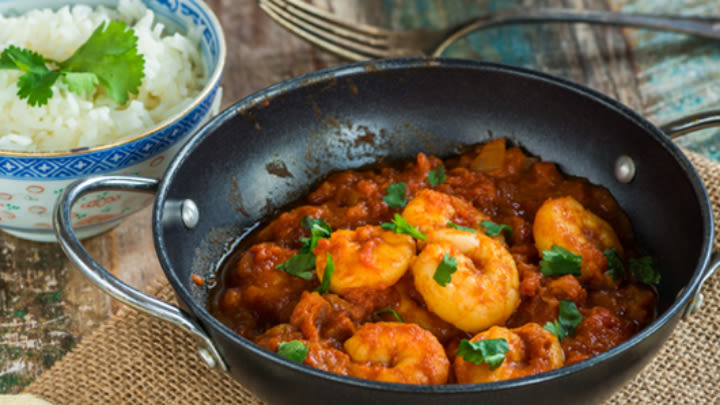 Tangy and lip-smacking prawns with tamarind.