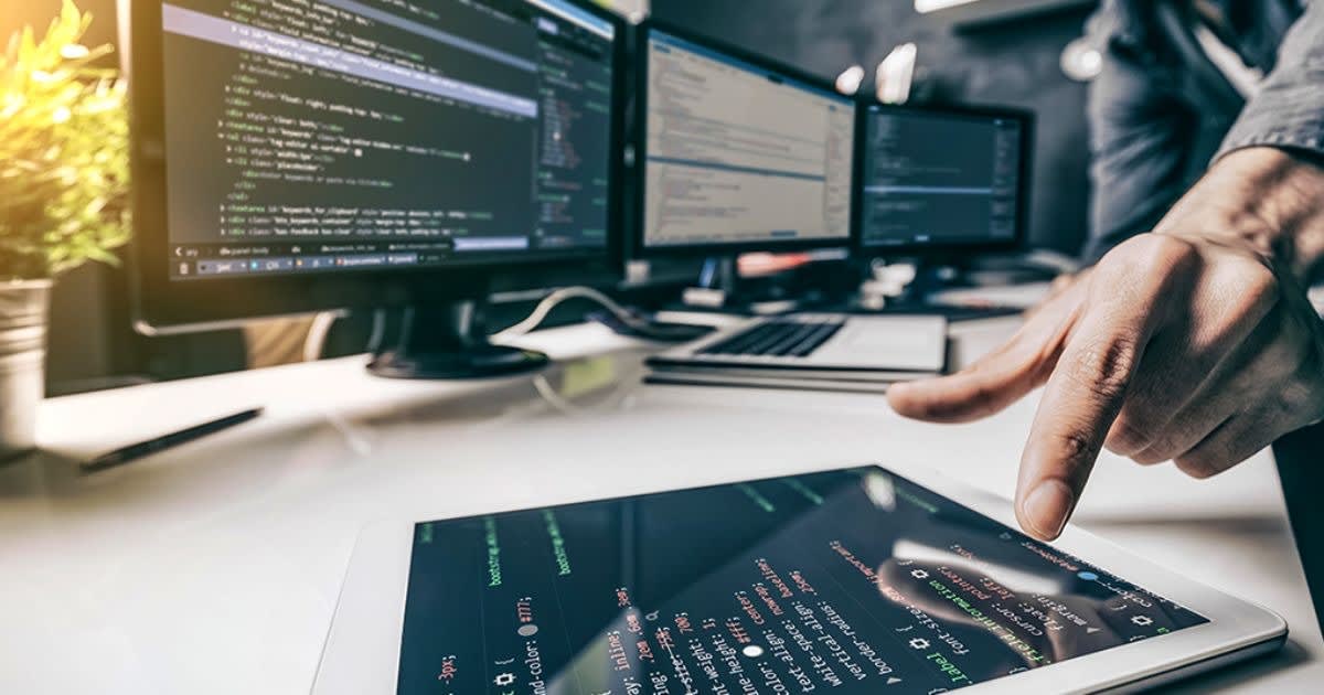 Features of Adaptive Software Development