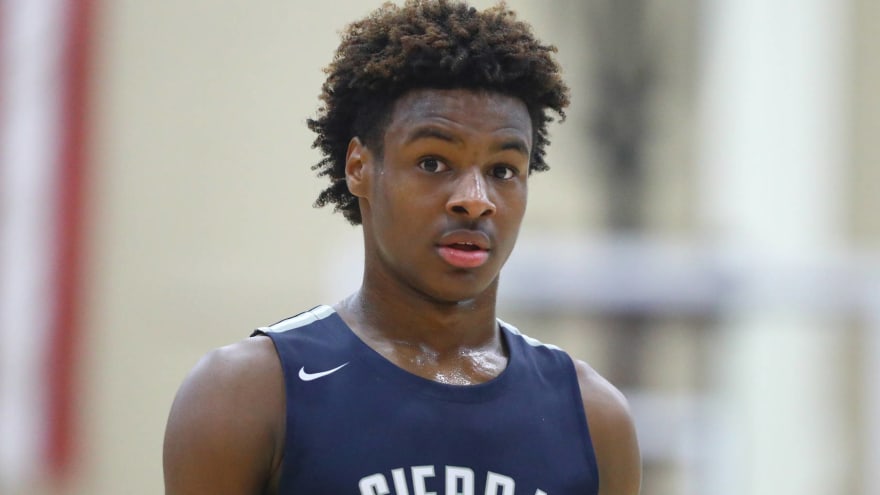 Espn2 To Air Lebron Bronny James Jr S Hs Basketball Game Friday Yardbarker