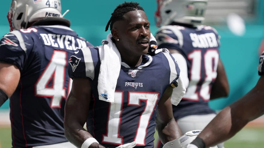 Antonio Brown Shares Fan S Criticism Of Robert Kraft On His Instagram Yardbarker