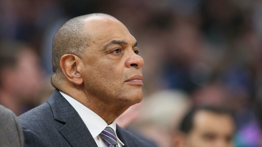 Lakers Assistant Coach Lionel Hollins Won T Travel To Orlando Yardbarker
