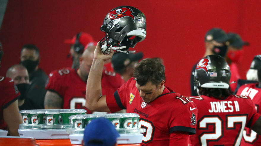Brady Has Worst Performance Since 03 In Loss To Saints Yardbarker