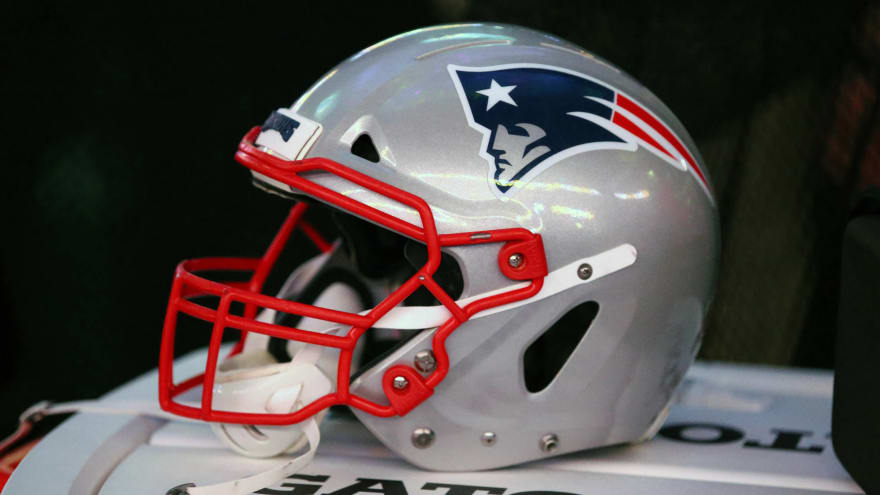 Patriots Reportedly Intend To Update Uniforms In 2020 Yardbarker
