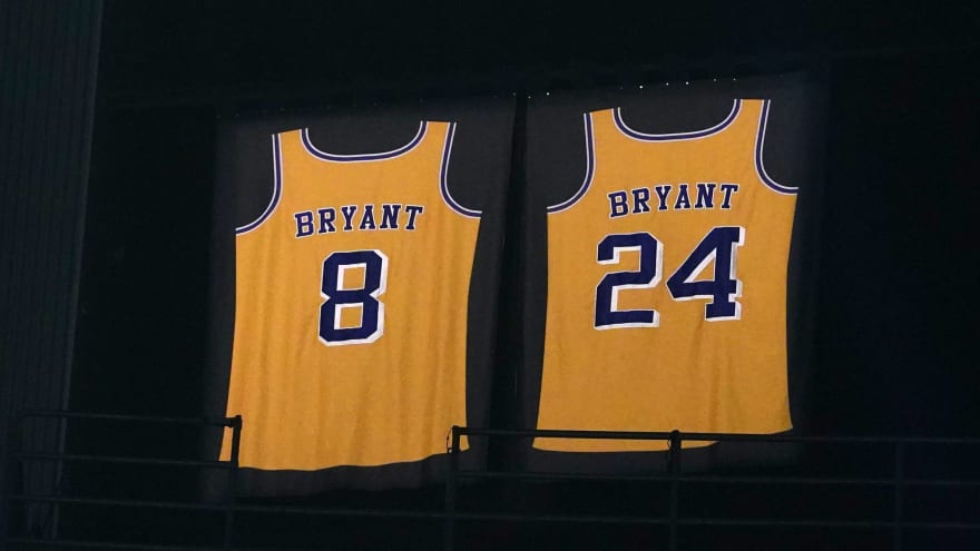 Loads Of Kobe Memorabilia Found In L A Area Storage Locker Yardbarker