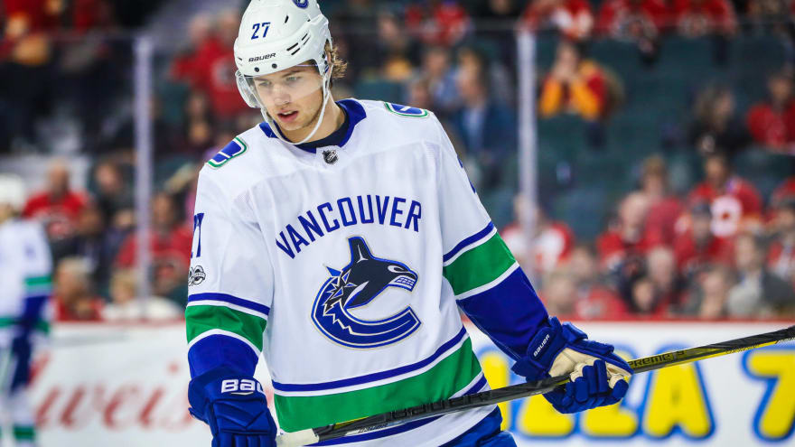 Vancouver Canucks Struggling To Move Ben Hutton Yardbarker