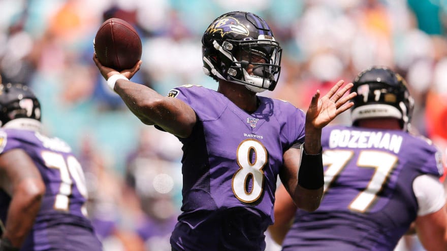 Lamar Jackson Trolls Critics Of His Throwing Arm After Huge Performance Yardbarker