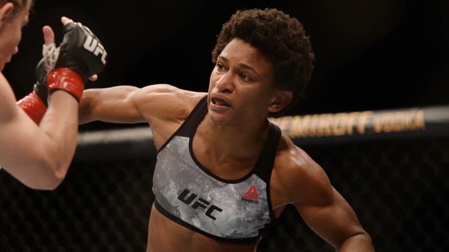 Angela Hill Off Ufc 256 Card Due To Positive Covid 19 Test Yardbarker
