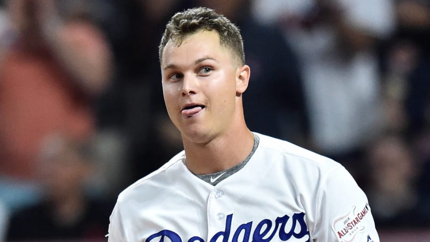 What Is On The Back Of Joc Pederson S Neck