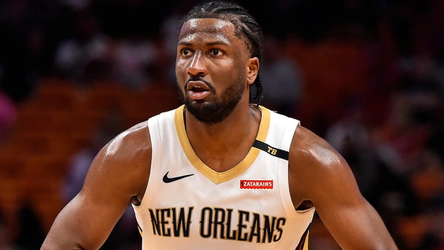 bench trade candidate Solomon Hill 