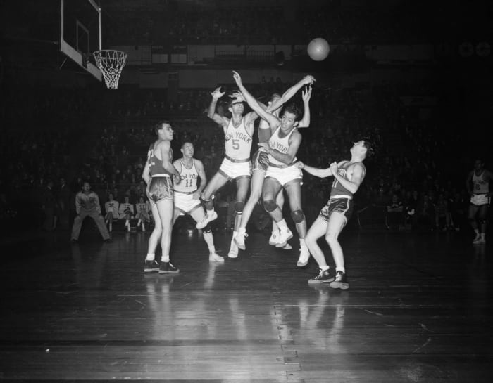 The Worst Nba Contracts Of All Time Yardbarker