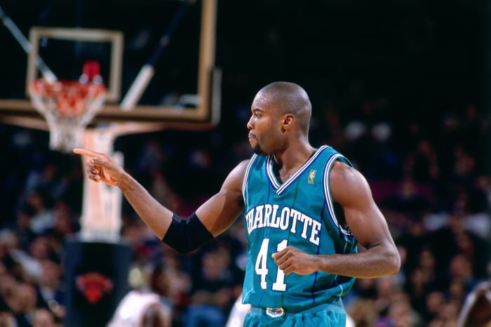 The Best Basketball Players Not In The Hall Of Fame Yardbarker