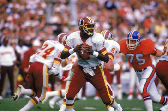 Doug Williams wins Super Bowl XXII