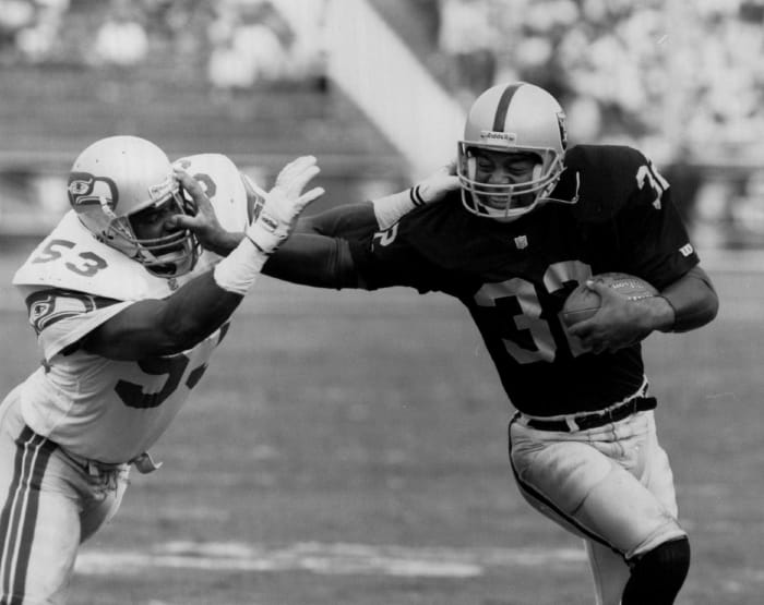 1982: Marcus Allen, Raiders