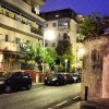 A student studying abroad with Sant'Anna Institute: Sorrento - Direct Enrollment & Exchange