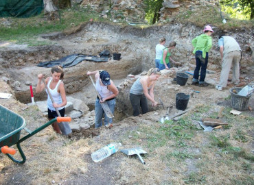 Study Abroad Reviews for Eastern Illinois University (EIU): Louvain-la-Neuve - Summer Archeology