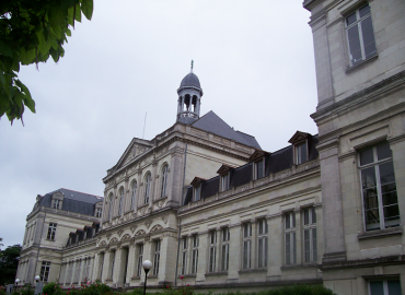 Study Abroad Reviews for NRCSA: Angers - Angers Catholic University