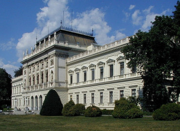 Study Abroad Reviews for SUNY Binghamton: Graz - Study Abroad at University of Graz (European Studies)