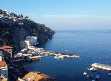 Study Abroad Reviews for Alfred State: Business Administration in Italy