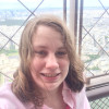 A student studying abroad with ISA Study Abroad in Paris, France