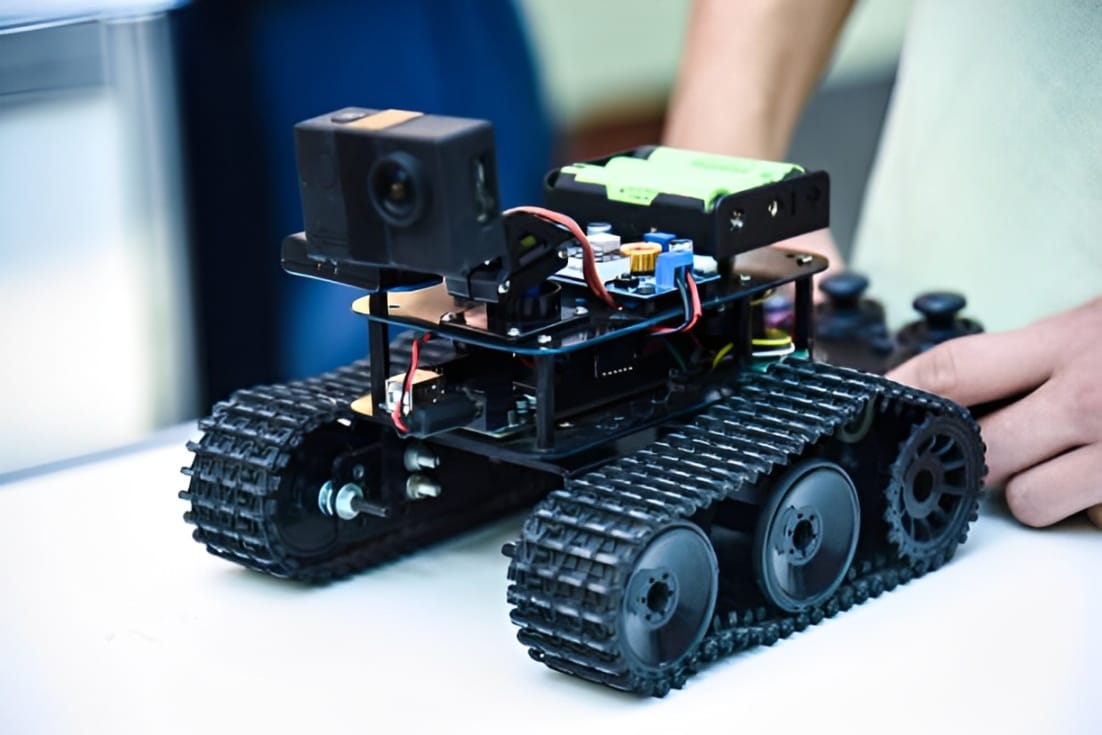 Mini robot on the tracks at the exhibition 