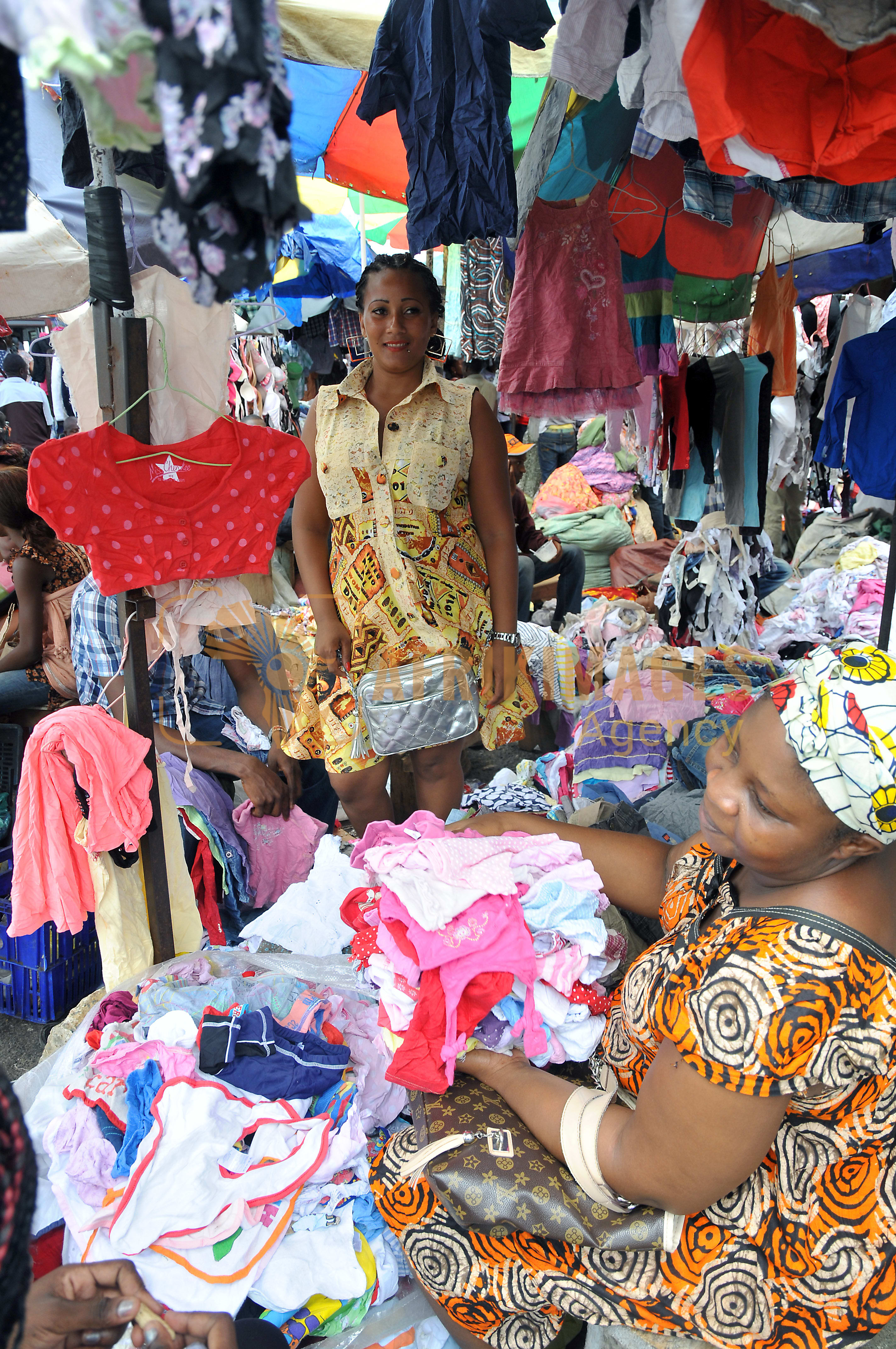Afrikimages gabon / gens