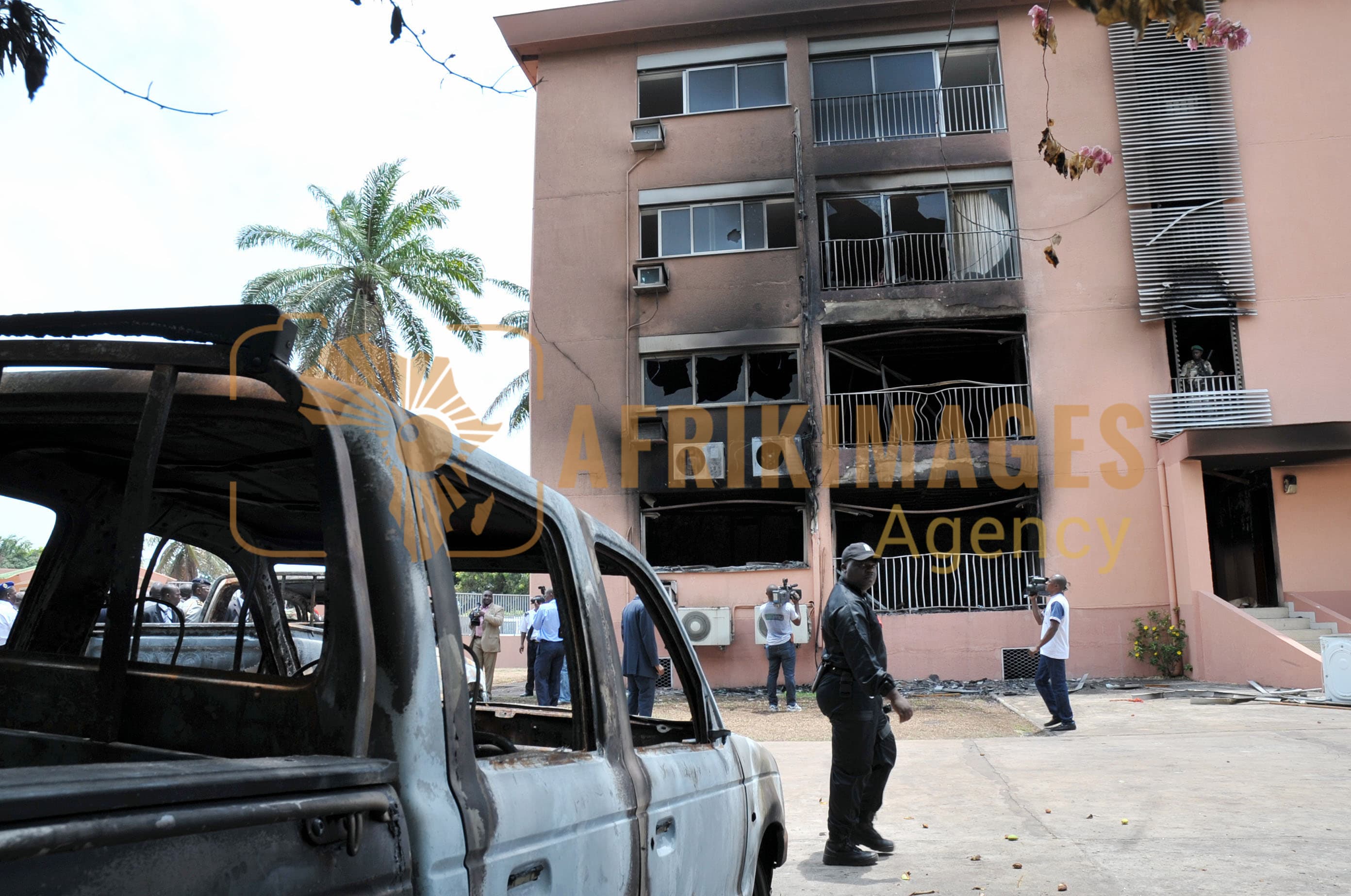 gabon / manifestations violentes