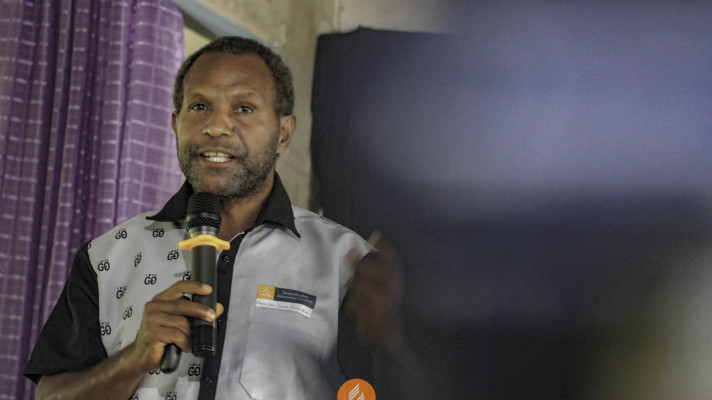 Pr. Enosh Enopa