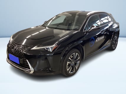 UX250H 2.0H ECVT LUX MY22 4WD