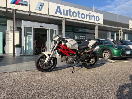 MONSTER 796