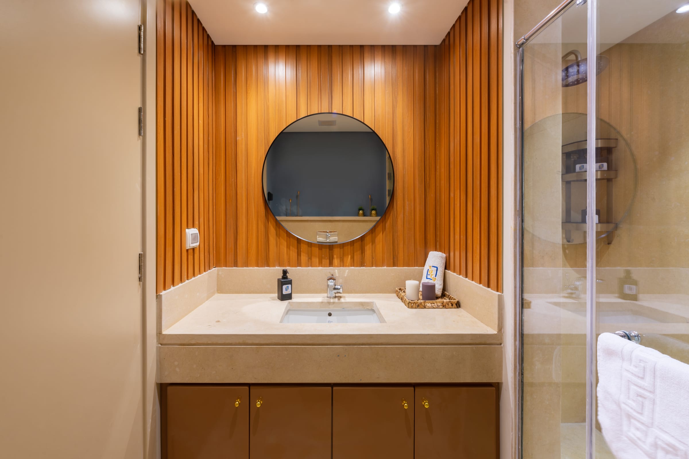 Elegant & Edgy  2 BR w/ Beach & Pool @ Mangroovy — Apartment in Mangroovy Residence, El Gouna, Egypt — photo 15