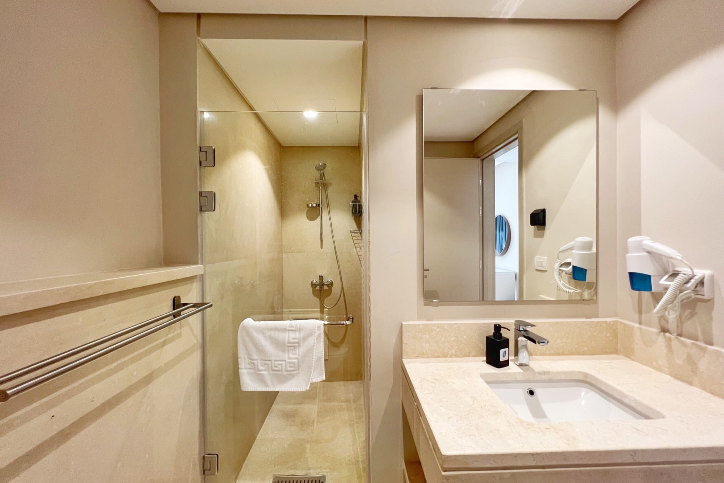 Boho Mint 1 BDR @ Mangroovy | Pool & Sea View — Apartment in Mangroovy Residence, El Gouna, Egypt — photo 16