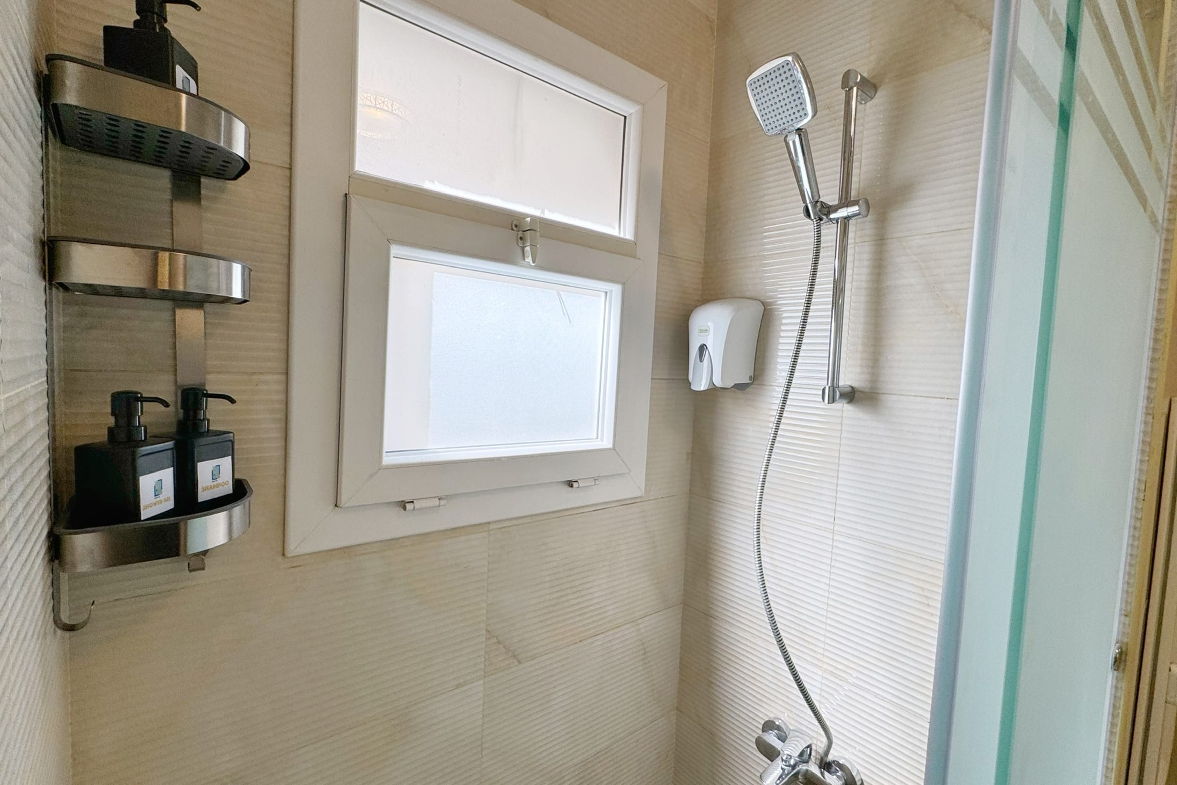 Calm & Classy 2BR - 5 min to Airport — Apartment in Plot 1258 El-Nasr Rd, Sheraton Al Matar, El Nozha, Cairo Governorate 11799, Egypt, Cairo, Egypt — photo 44