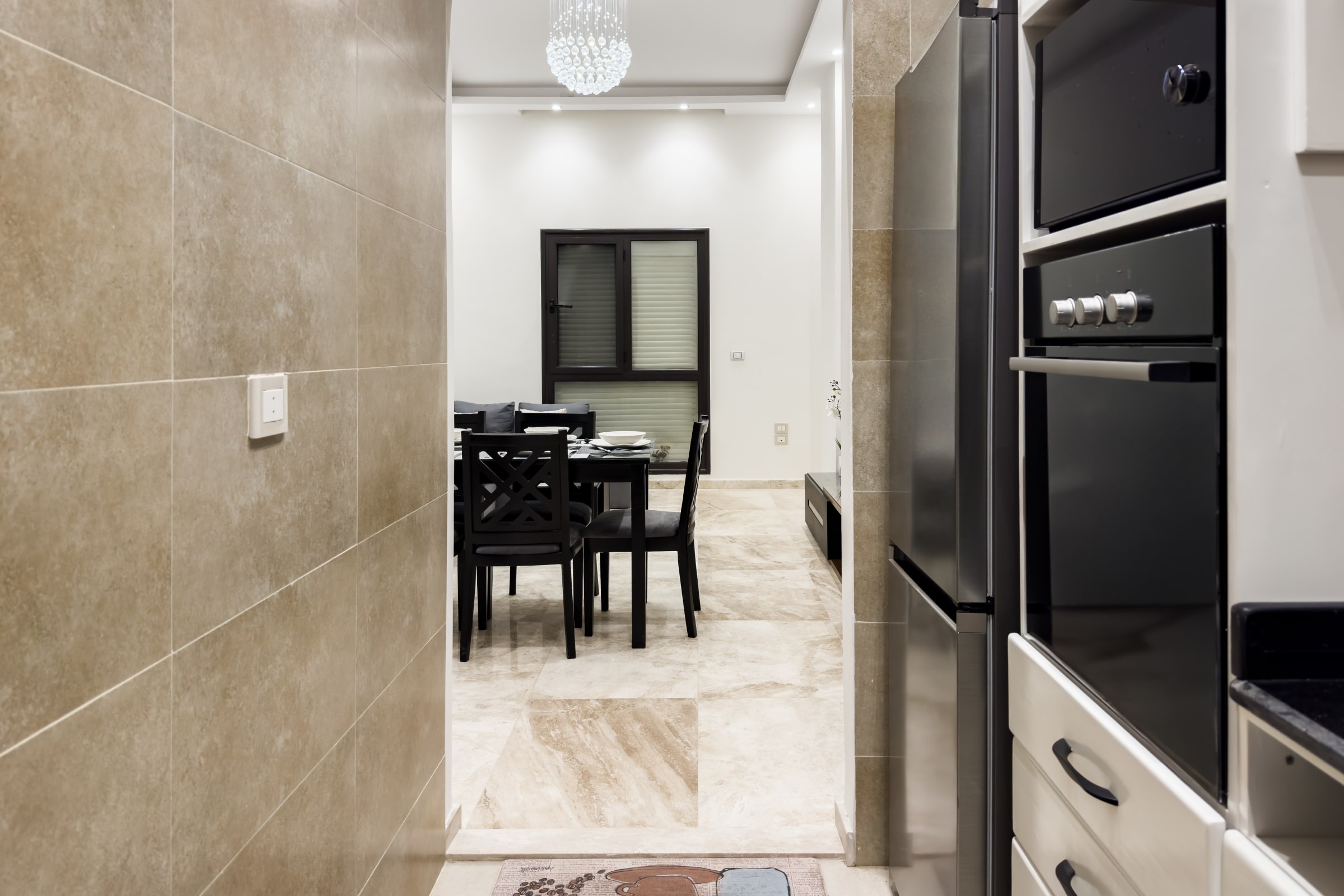 Trendy & Tidy 2BDR Apt. | 5 min To CAI Airport — Apartment in Alnasr Road compound valory- city center almaza, Cairo, Egypt — photo 9