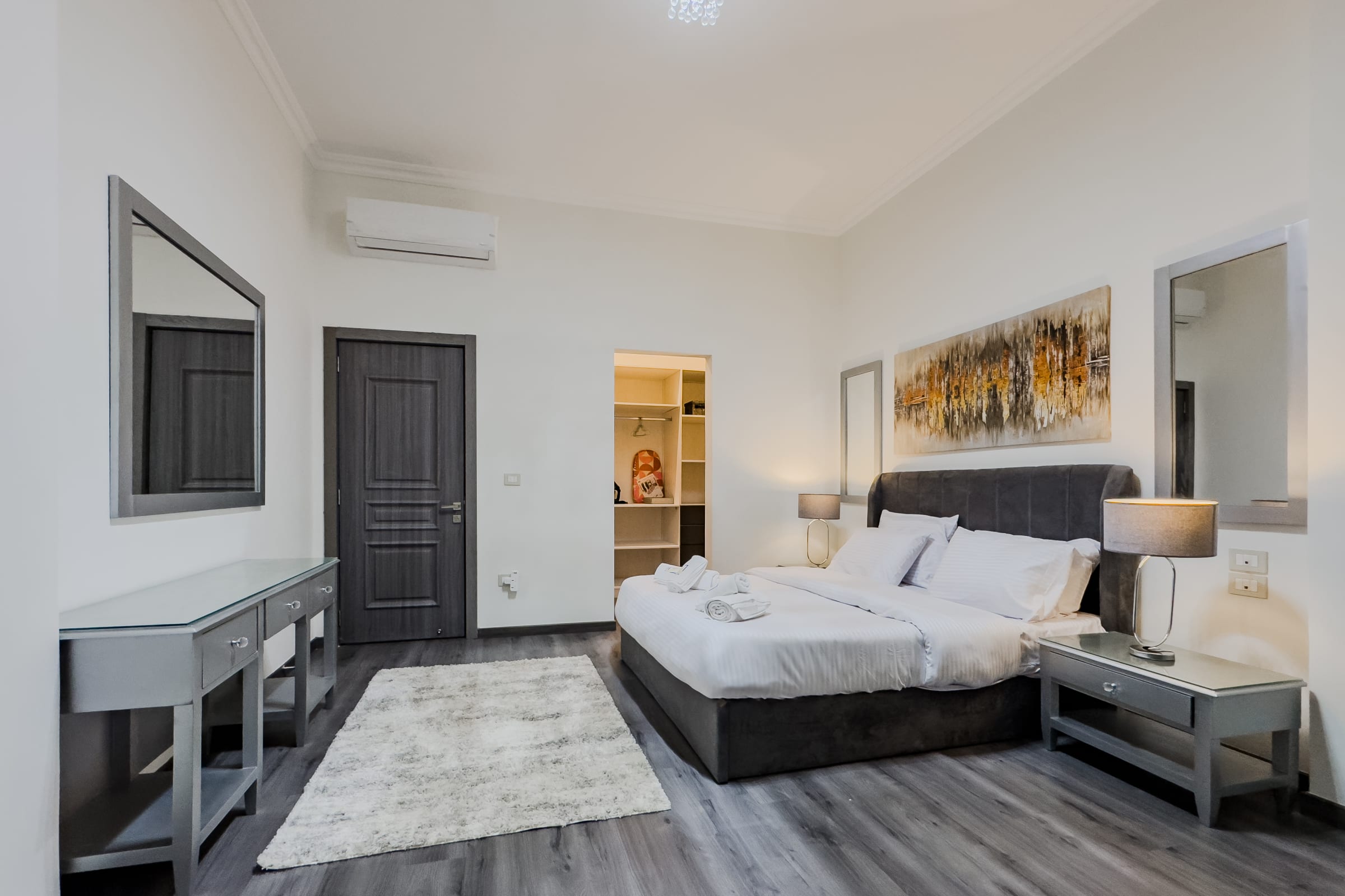Trendy & Tidy 2BDR Apt. | 5 min To CAI Airport — Apartment in Alnasr Road compound valory- city center almaza, Cairo, Egypt — photo 10