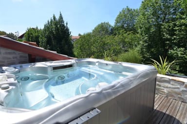 MULUA: Maison Design & Moderne - Terrasse - Jacuzzi - Parking 