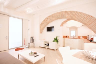 Cadrega Citta' Apartment