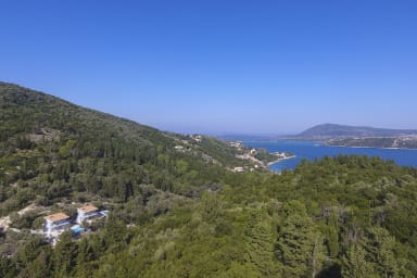 Secluded Luxury Sea View Villas 400m from the beach & close to Lefkada town