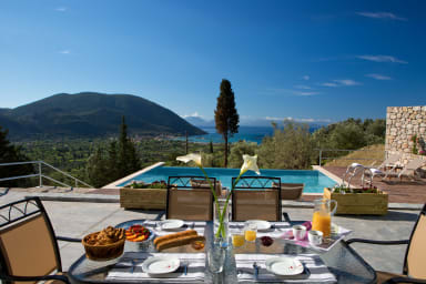 Horizon Villa Anna with stunning sea view close to Blue Flagged beach Ponti