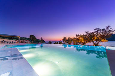 Villa Yana with direct sea access, large pool & heated jacuzzi
