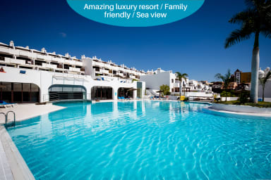 Luxury, well-being. Your vacation pool awaits you.