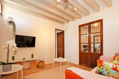 Jovellanos 3 Apartment in few steps from the Cathedral, and Palma Port