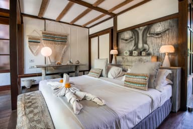 Villa Sembunyi | 5 bedroom private luxury villa rental next to Seminyak Bali