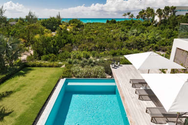 Aqua Verde // Luxury Home on World's Best Beach -Grace Bay
