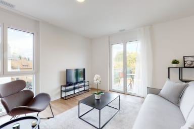 Modern and bright suite #217 in Morges