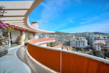 IMMOGROOM -Rooftop 150m2 -Terrace 150m2 -Parking -Wifi - A/C