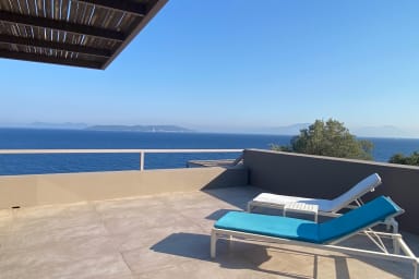 incredible terrace master bedroom