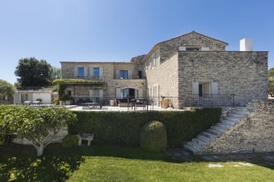 Superbe bastide à louer au coeur du Luberon