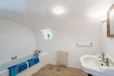 Vacances bien-être et relaxation en Provence avec piscine