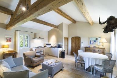 Dream villa to rent in Gordes